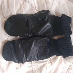 Kate Spade Saturday Leather Pop Top Mittens